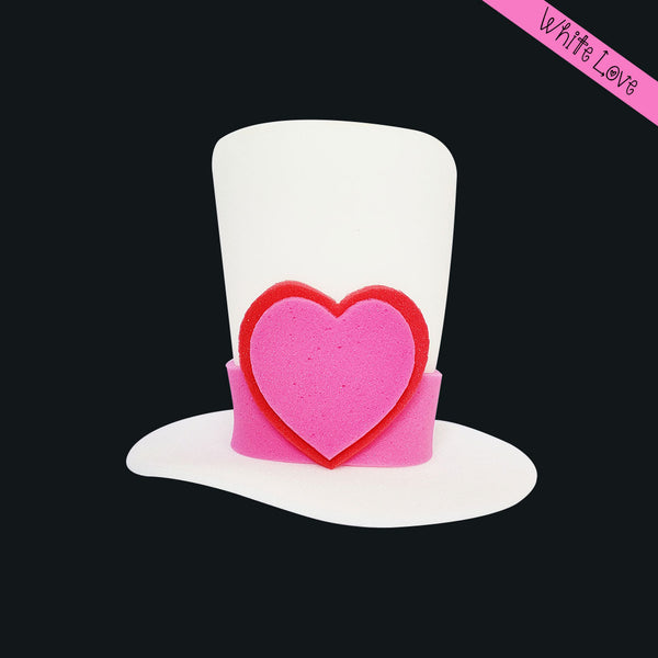 Sombrero de hule de espuma con corazón